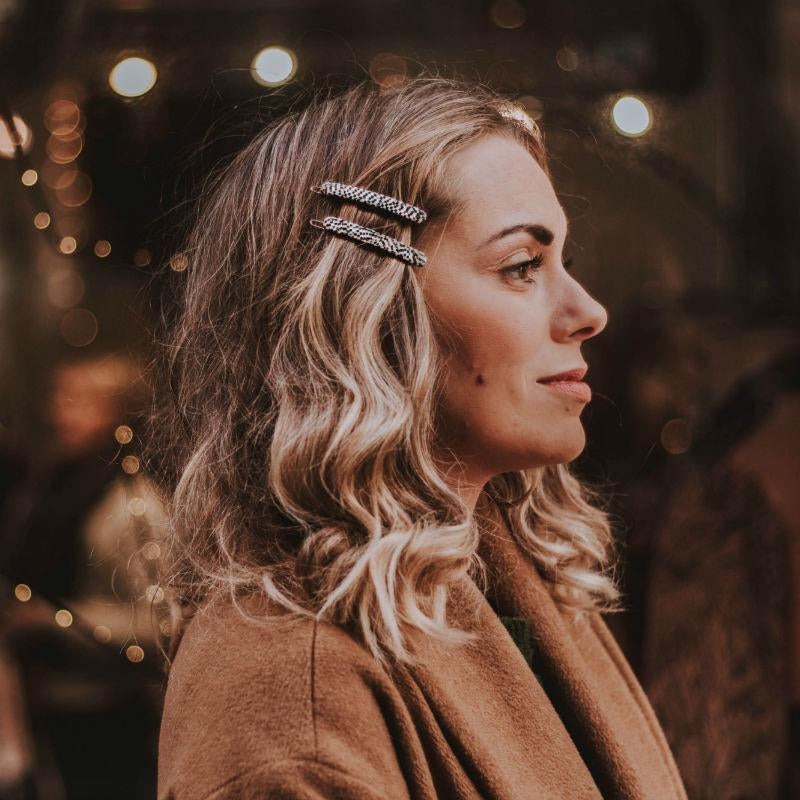 Short hairstyles with hair accessories, by TEGEN