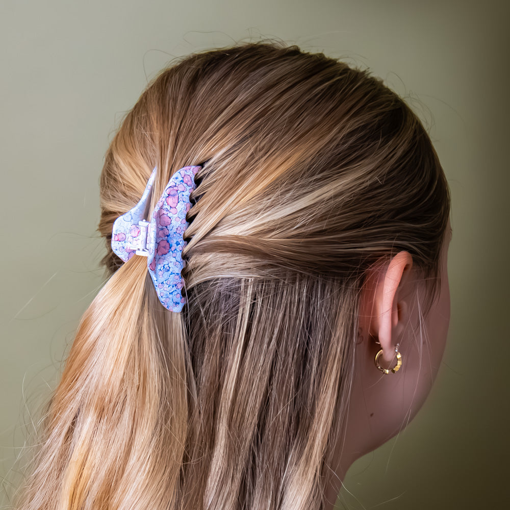 Small hair claw clip in floral design blue and pink