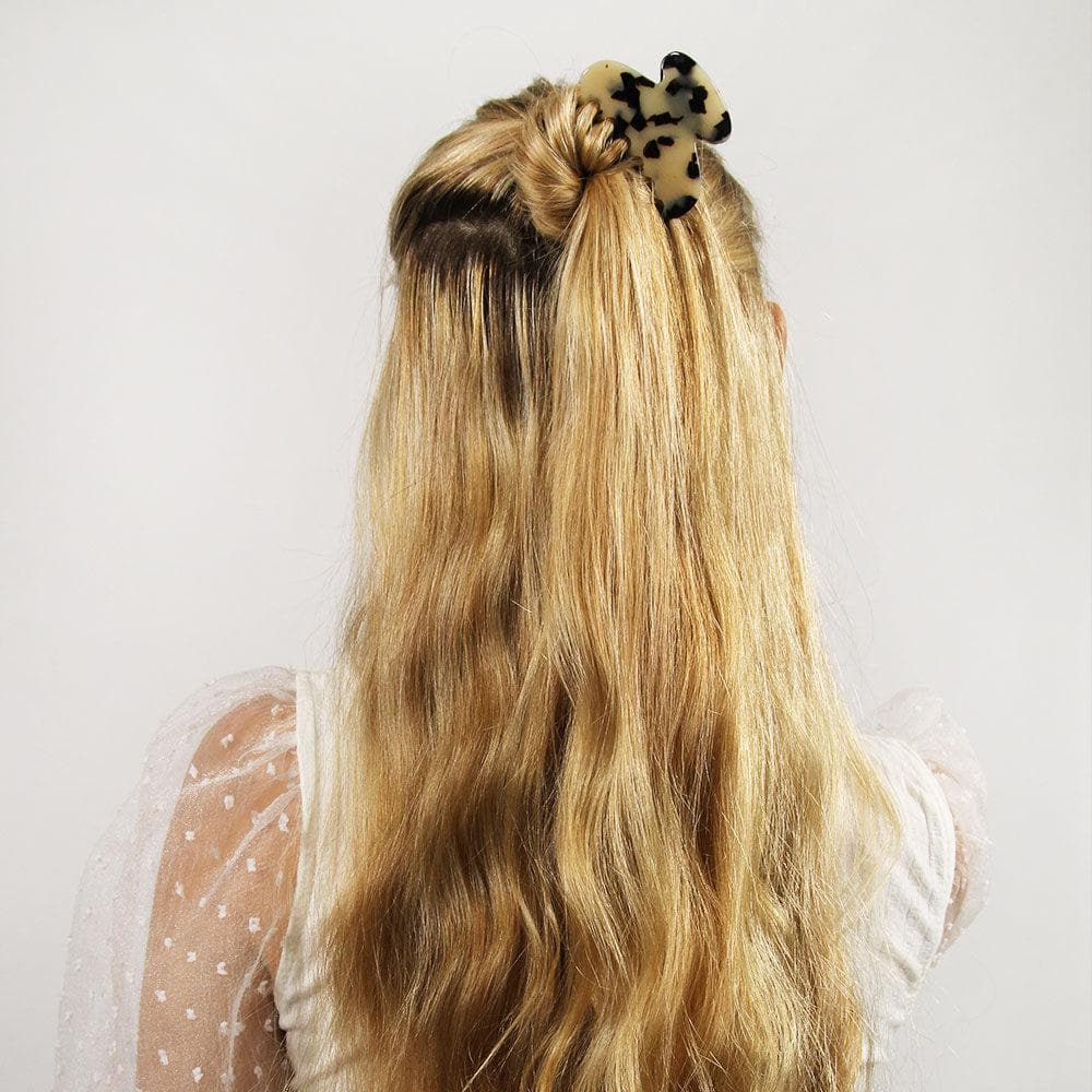 Small Hair Claw Clip Handmade French Hair Accessories at Tegen Accessories |White Tokio