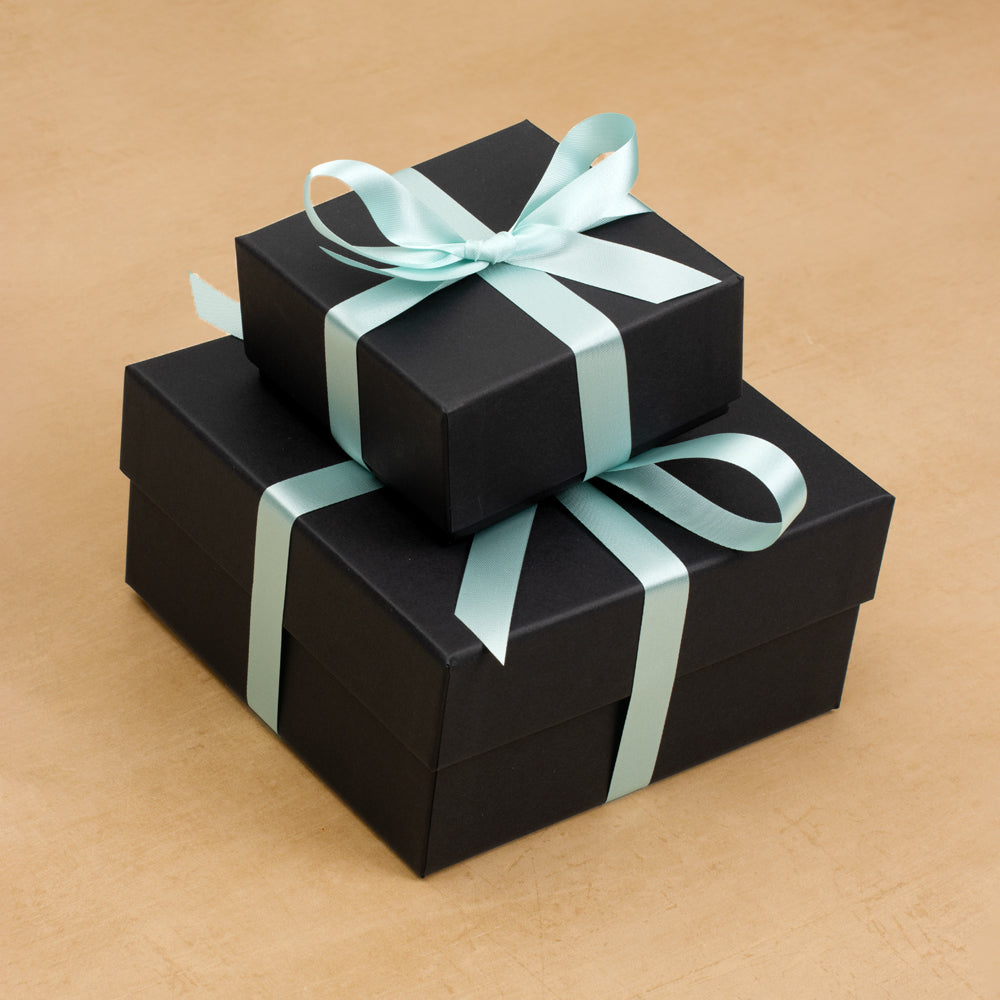 Gift Wrapping at Tegen Accessories