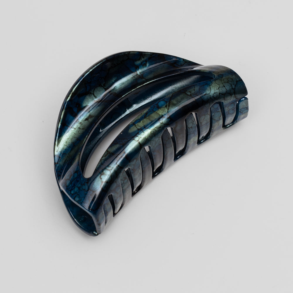 Medium D Shape Aqua Handpainted Claw at Tegen Accessories