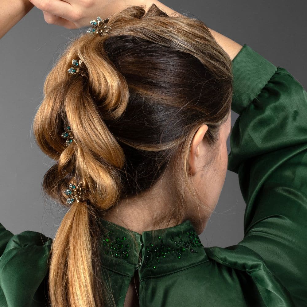 maple leaf jade hair claw tegen accessories