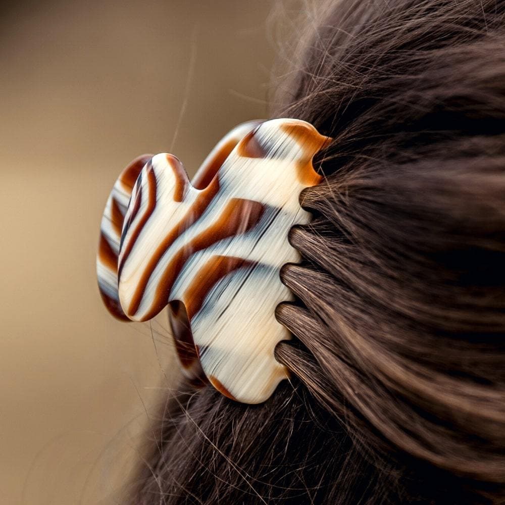 Small Hair Claw Clip Handmade French Hair Accessories at Tegen Accessories |Crème Brûlée
